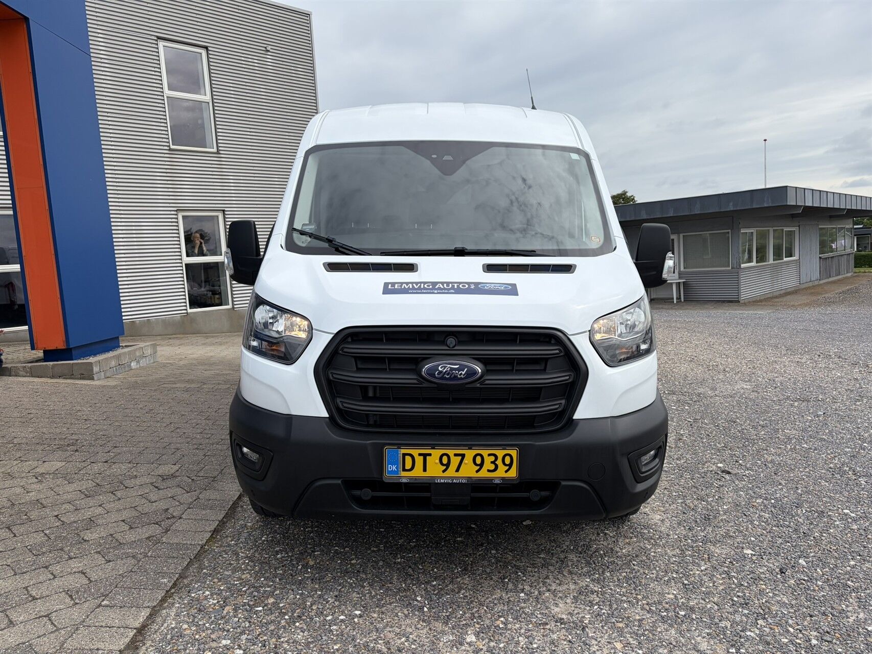 Billede af Ford Transit 350 L2H2 2,0 TDCi Trend 130HK Van 6g