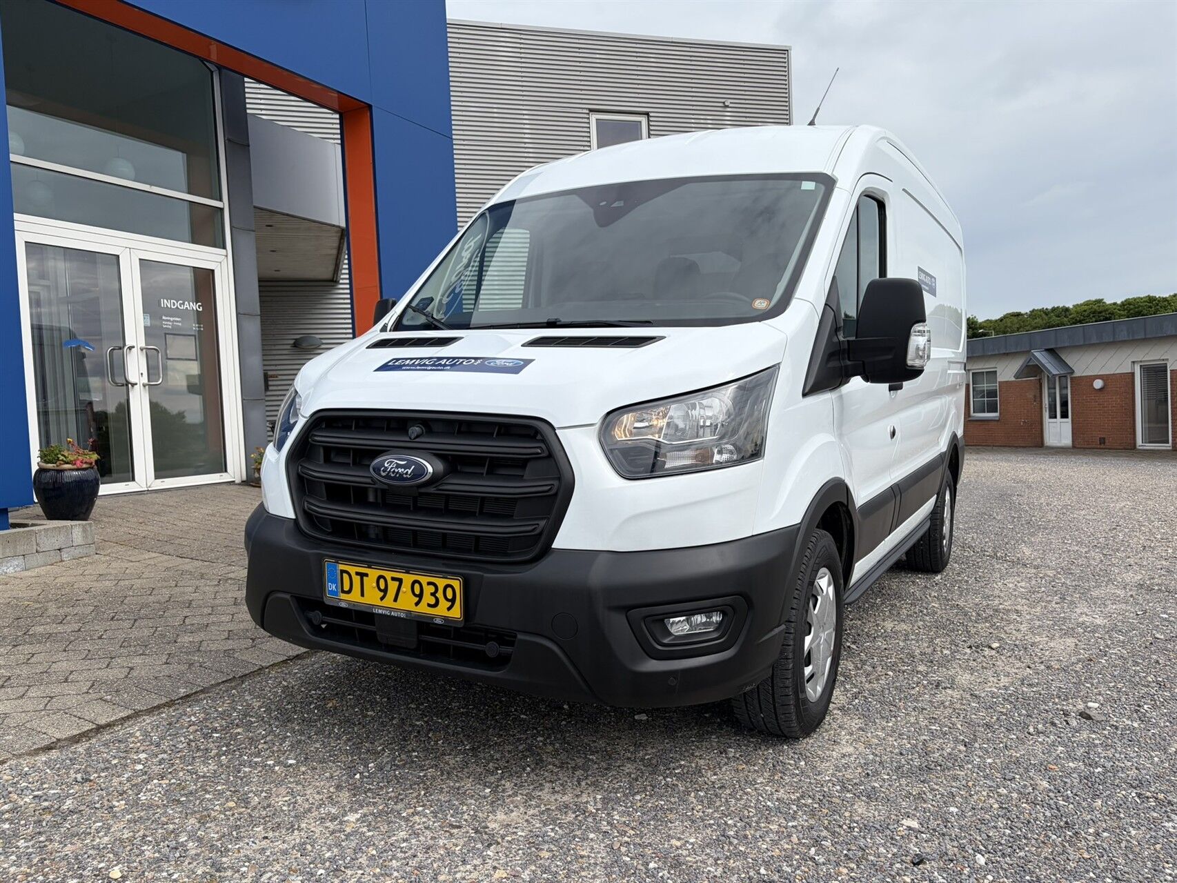 Billede af Ford Transit 350 L2H2 2,0 TDCi Trend 130HK Van 6g