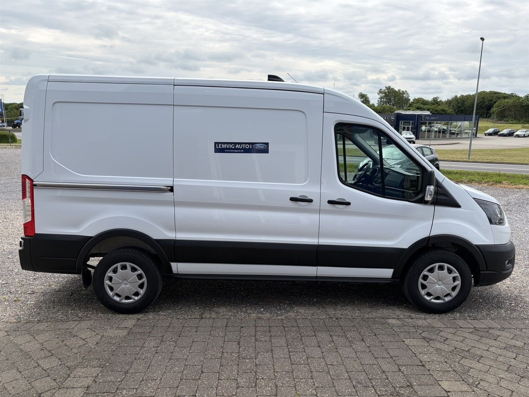 Billede af Ford Transit 350 L2H2 2,0 TDCi Trend 130HK Van 6g