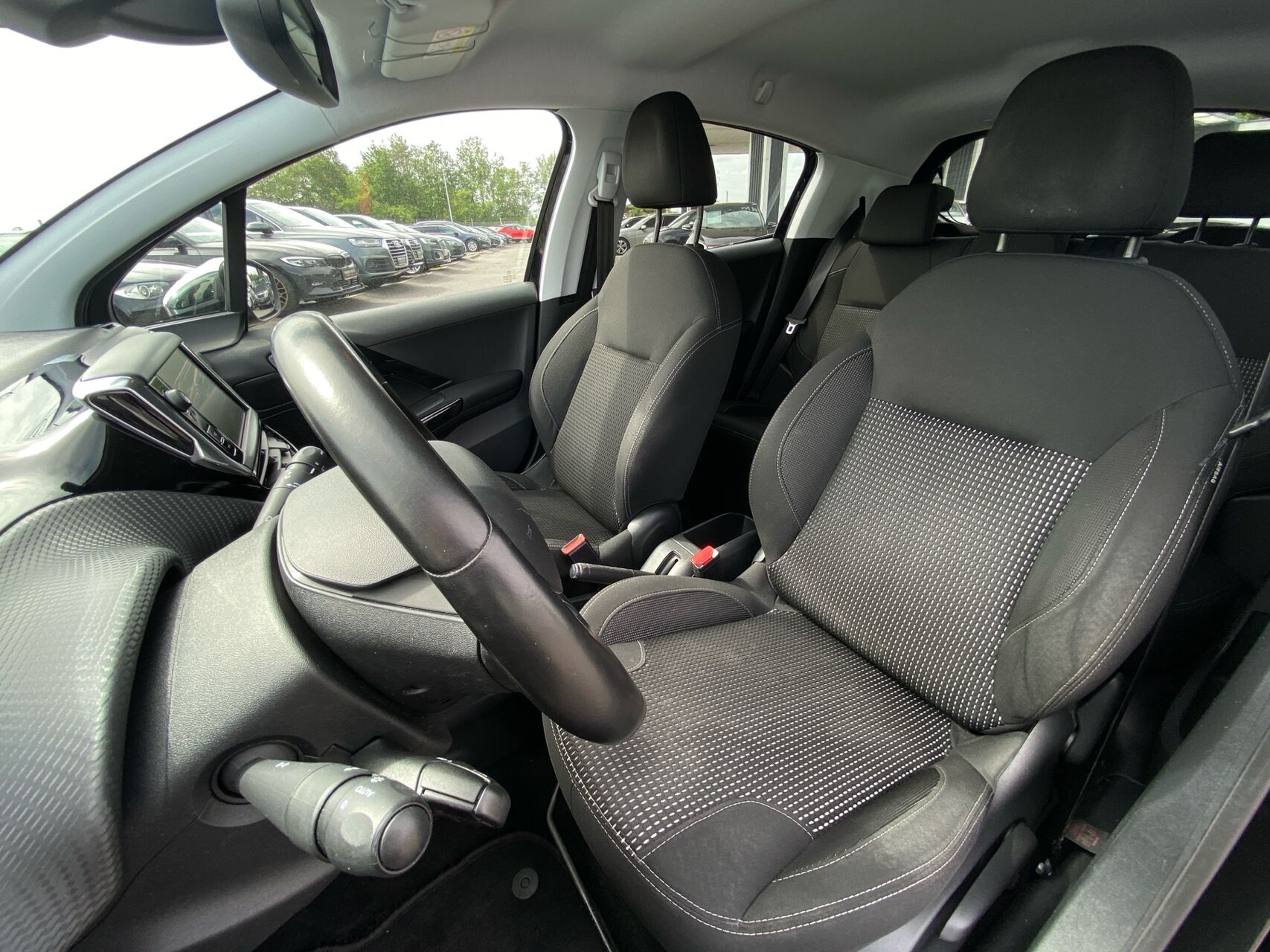Billede af Peugeot 208 1,2 VTi Allure 82HK 5d