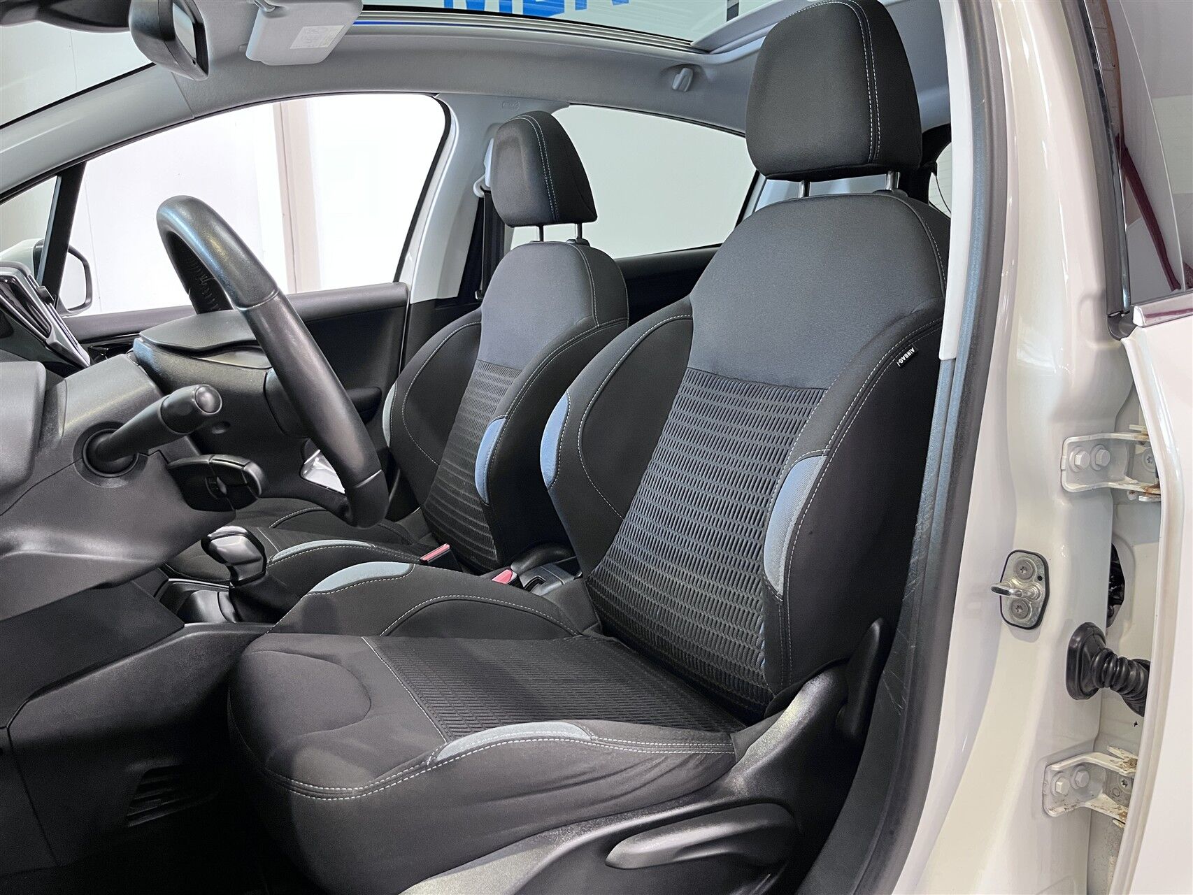 Billede af Peugeot 208 1,2 VTi Allure 82HK 5d