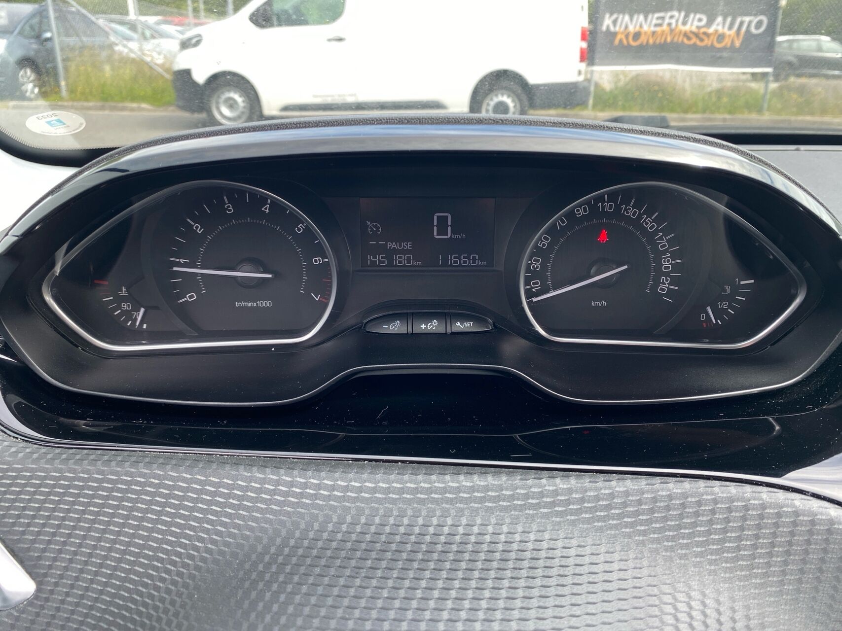 Billede af Peugeot 208 1,2 VTi Allure 82HK 5d