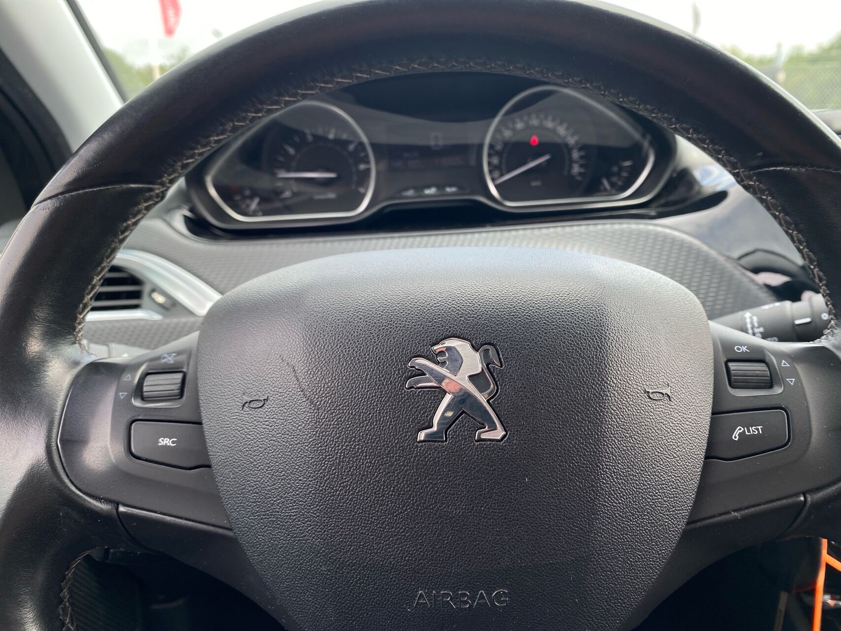 Billede af Peugeot 208 1,2 VTi Allure 82HK 5d
