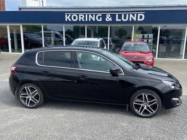 Billede af Peugeot 308 1,2 e-THP Allure 130HK 5d