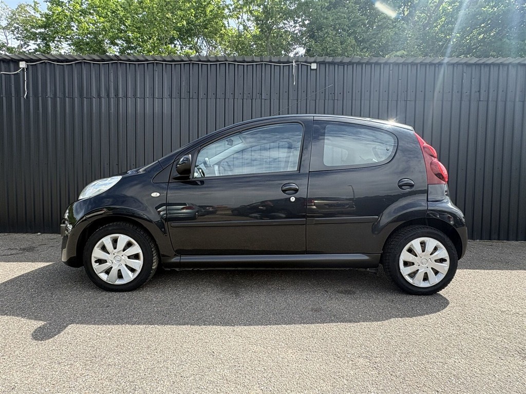 Peugeot 107 1,0 Active 68HK 5d