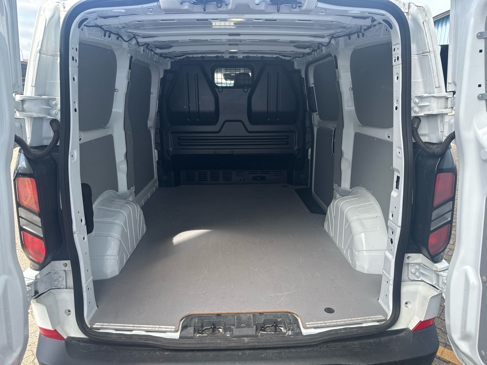 Billede af Ford Transit Custom 300 L1H1 2,0 EcoBlue Trend 136HK Van 6g