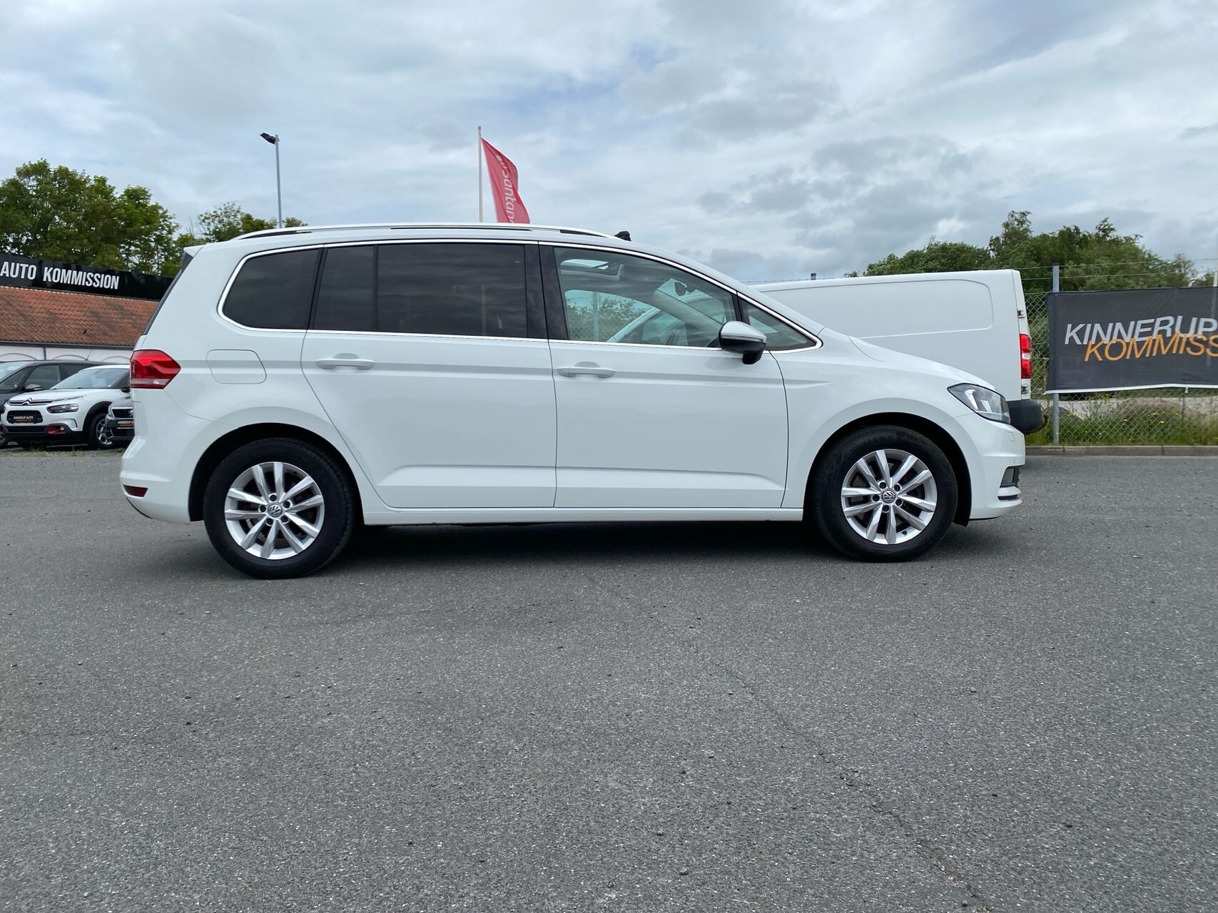 Billede af VW Touran 2,0 TDI BMT SCR Highline DSG 150HK 6g Aut.