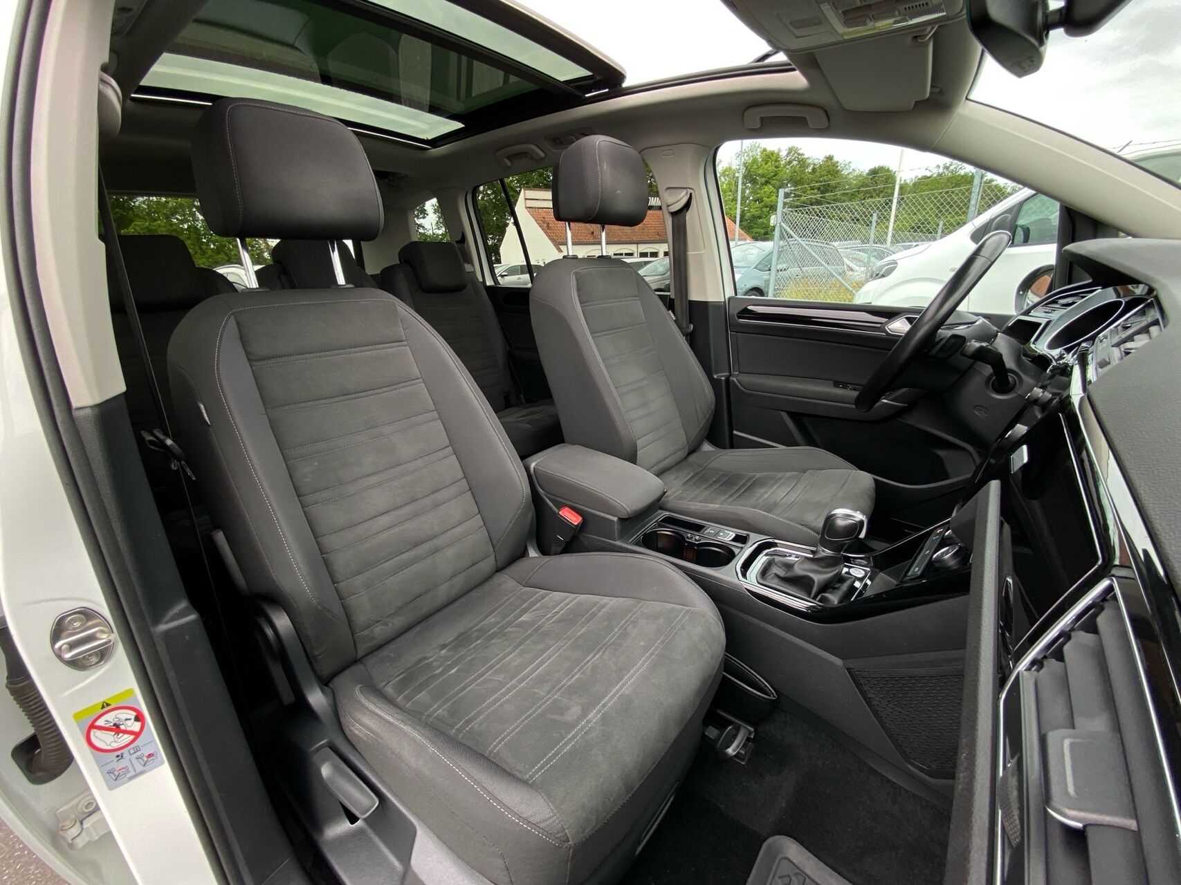 Billede af VW Touran 2,0 TDI BMT SCR Highline DSG 150HK 6g Aut.