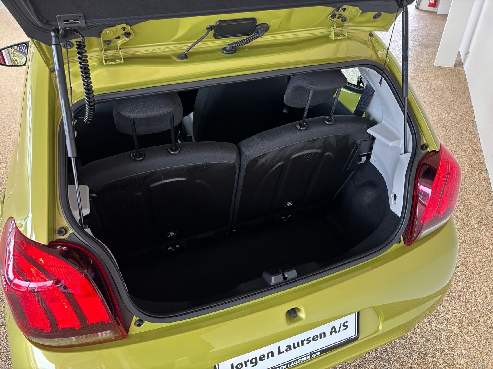 Billede af Peugeot 108 1,0 e-Vti Allure+ 72HK 5d