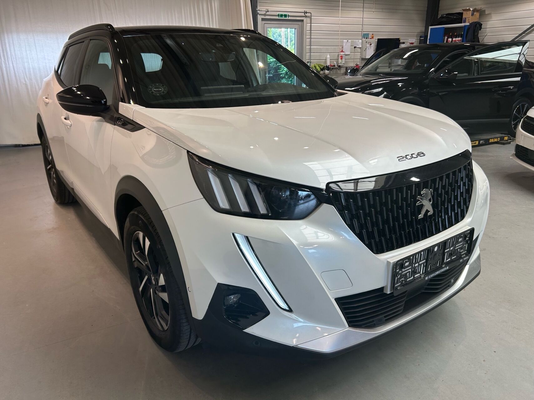 Billede af Peugeot 2008 1,2 PureTech GT EAT8 130HK 5d 8g Aut.