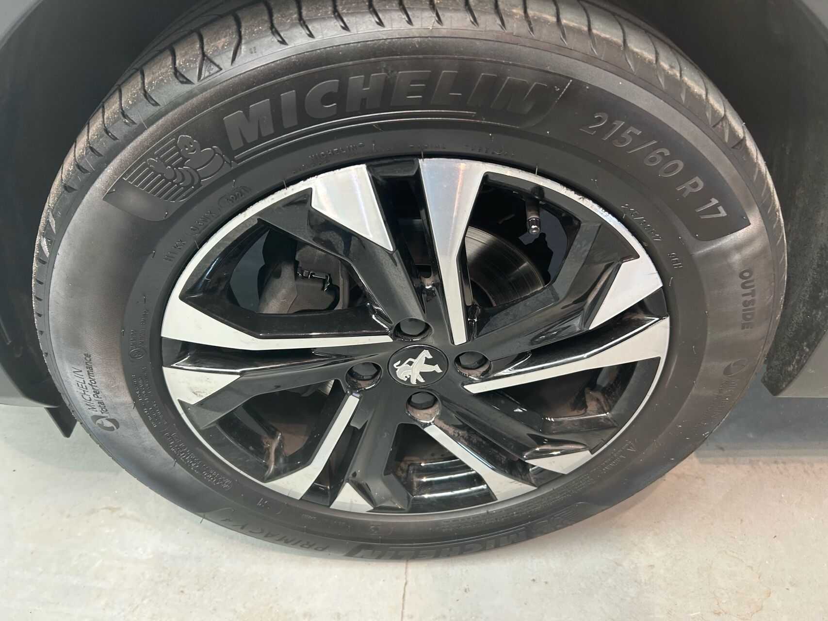 Billede af Peugeot 2008 1,2 PureTech GT EAT8 130HK 5d 8g Aut.