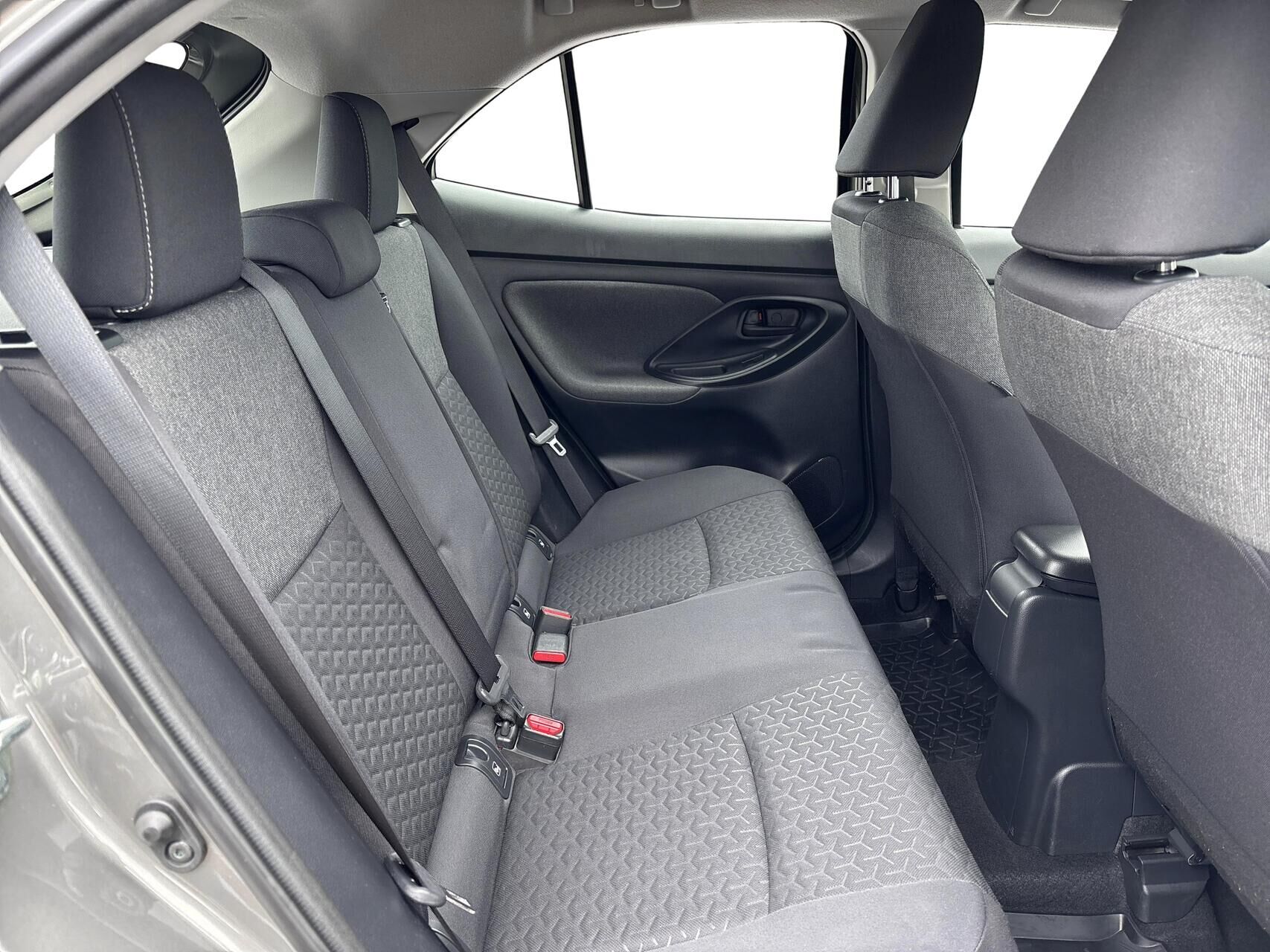 Billede af Toyota Yaris Cross 1,5 Hybrid Active Technology 116HK 5d Trinl. Gear