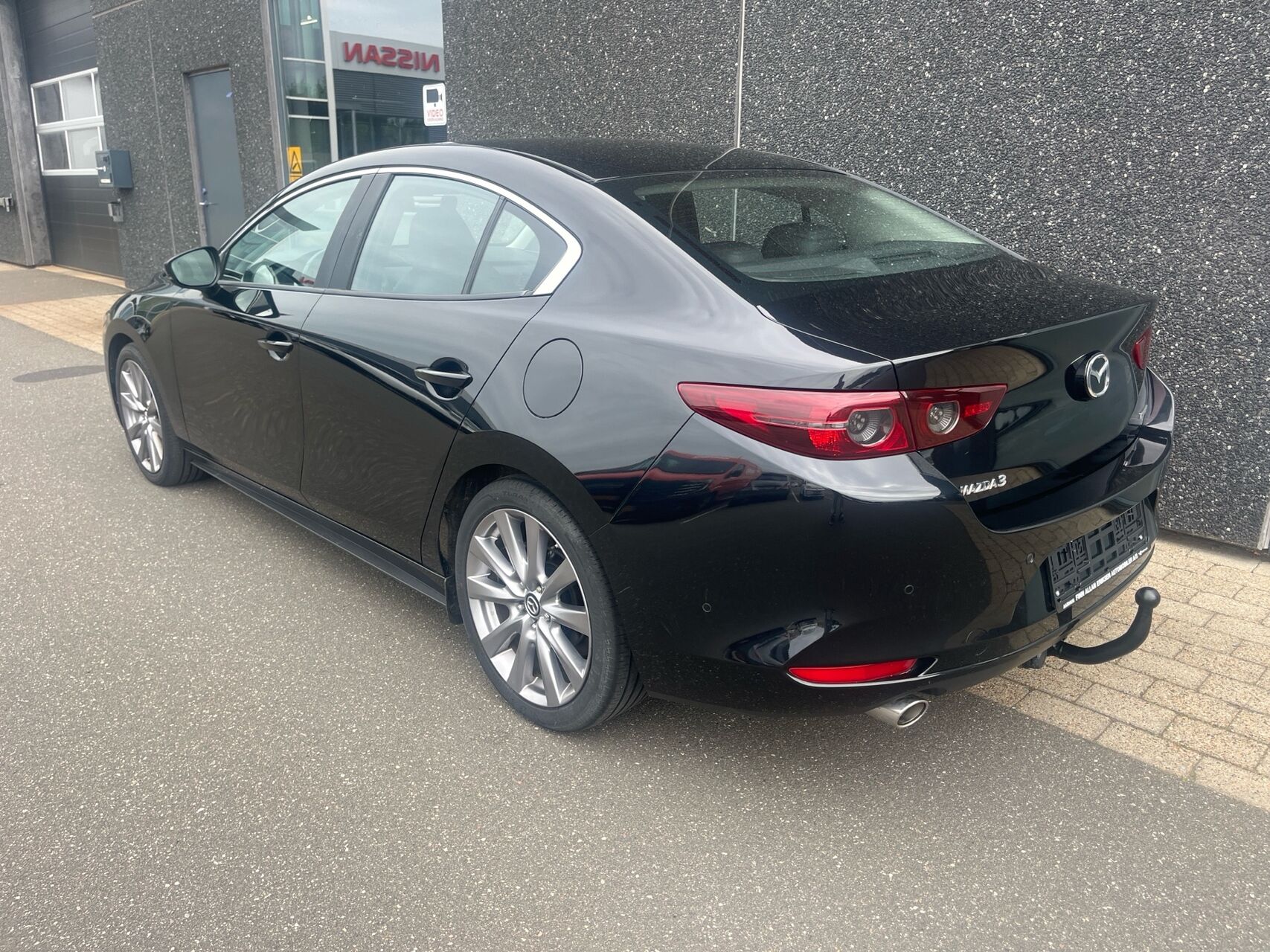 Billede af Mazda 3 2,0 Skyactiv-G  Mild hybrid Cosmo 122HK 6g Aut.