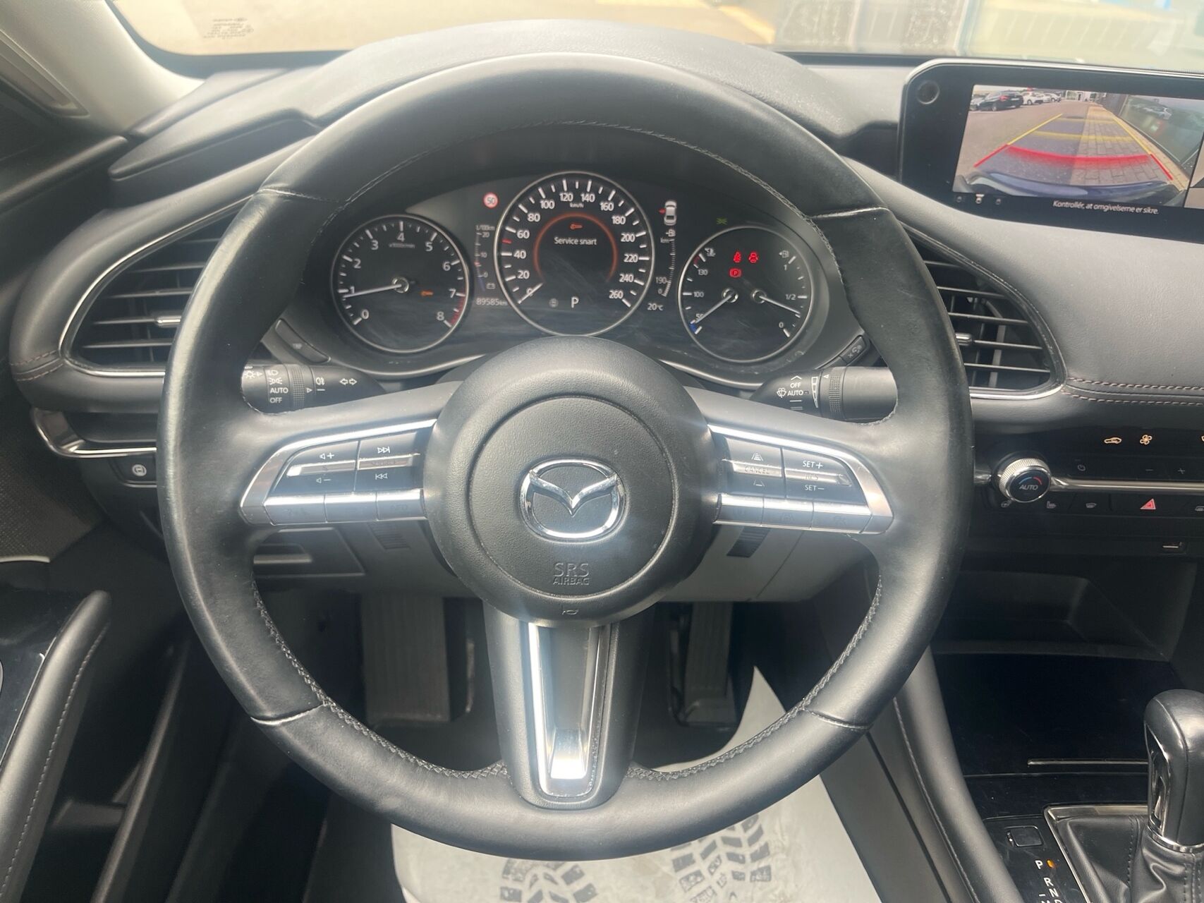 Billede af Mazda 3 2,0 Skyactiv-G  Mild hybrid Cosmo 122HK 6g Aut.