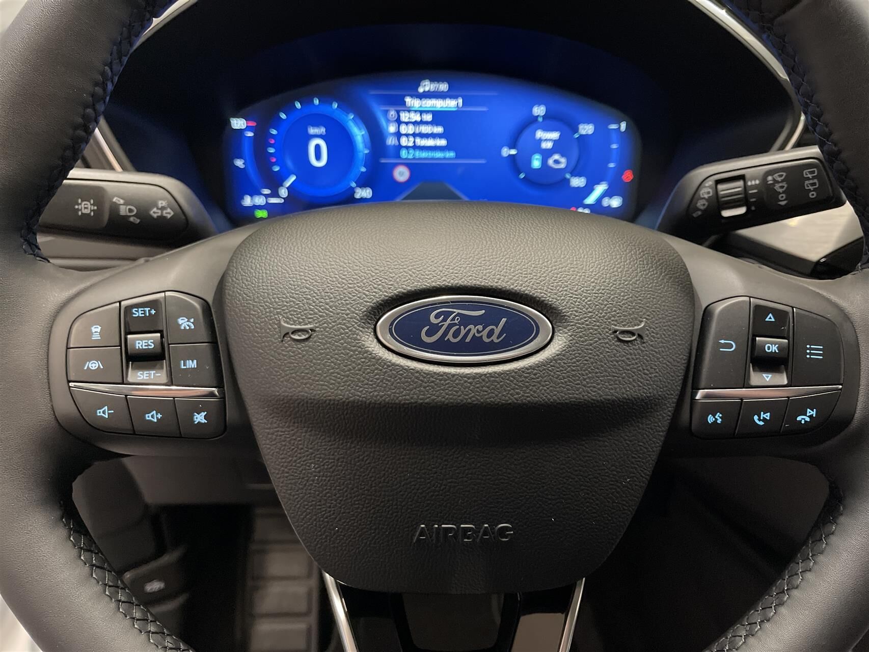 Billede af Ford Kuga 2,5 Plugin-hybrid Titanium CVT 225HK 5d Trinl. Gear