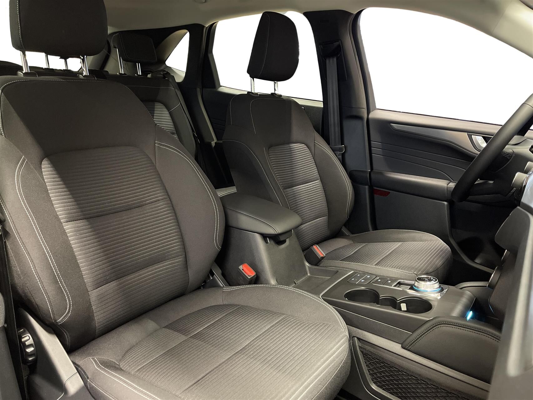 Billede af Ford Kuga 2,5 Plugin-hybrid Titanium CVT 225HK 5d Trinl. Gear