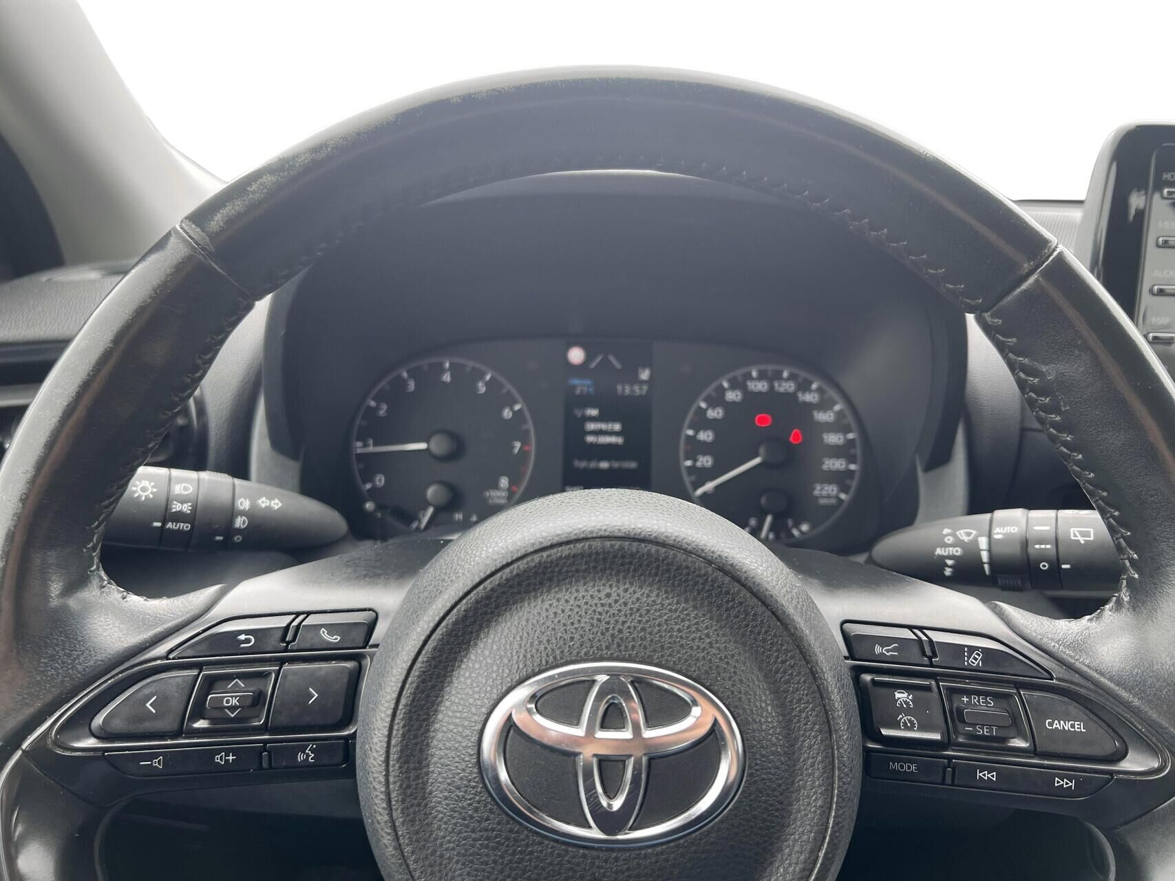 Billede af Toyota Yaris 1,5 VVT-I Active Technology 125HK 5d 6g