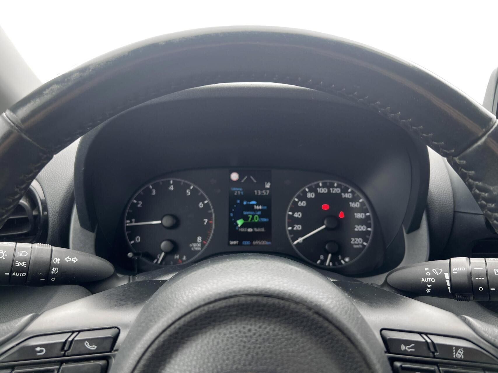 Billede af Toyota Yaris 1,5 VVT-I Active Technology 125HK 5d 6g