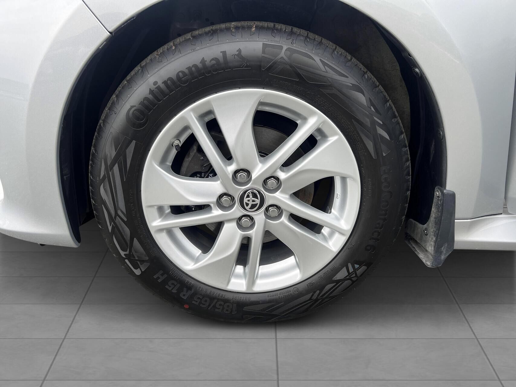 Billede af Toyota Yaris 1,5 VVT-I Active Technology 125HK 5d 6g
