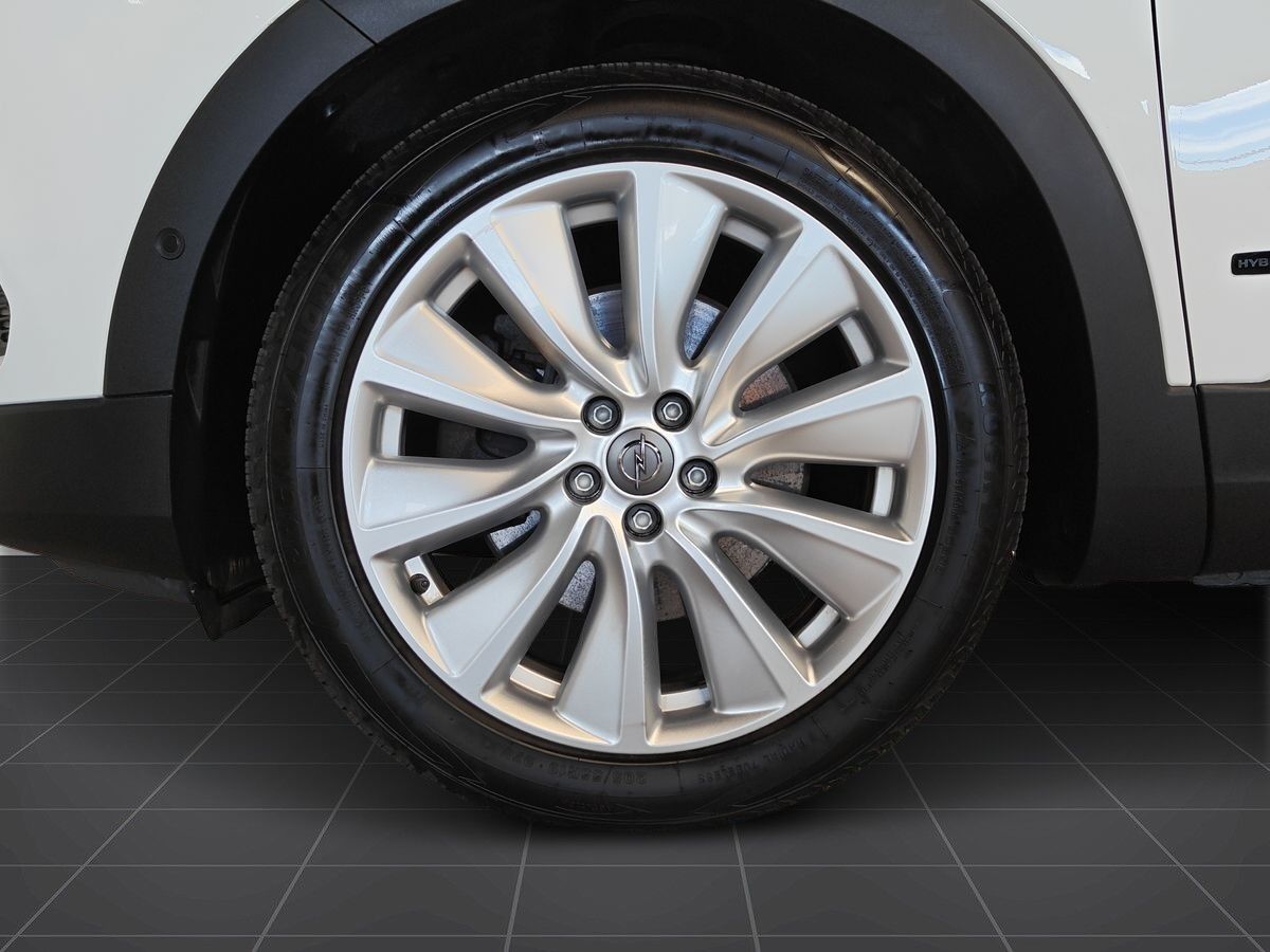 Billede af Opel Grandland X 1,6 PHEV  Plugin-hybrid Ultimate AWD 300HK 5d 8g Aut.