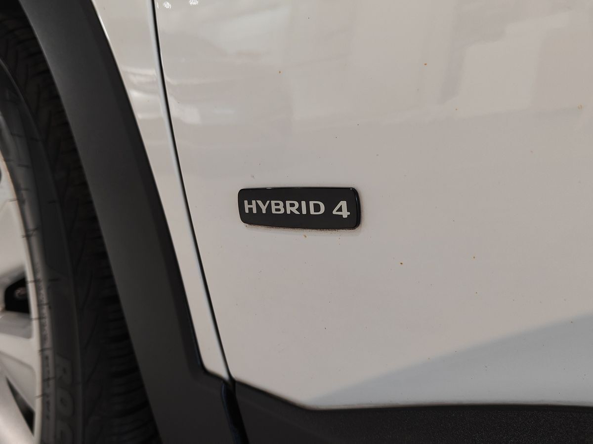 Billede af Opel Grandland X 1,6 PHEV  Plugin-hybrid Ultimate AWD 300HK 5d 8g Aut.