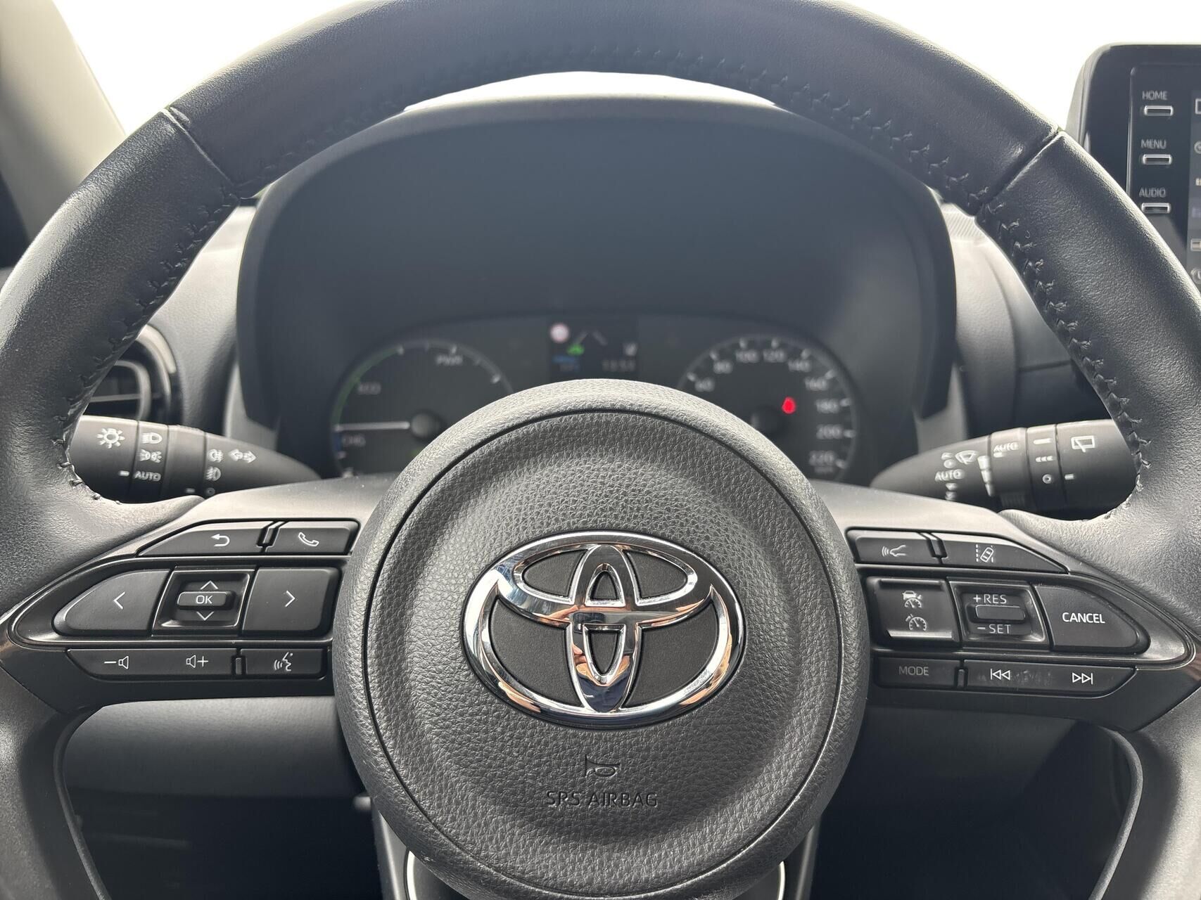 Billede af Toyota Yaris 1,5 Hybrid H3 Smart 116HK 5d Trinl. Gear