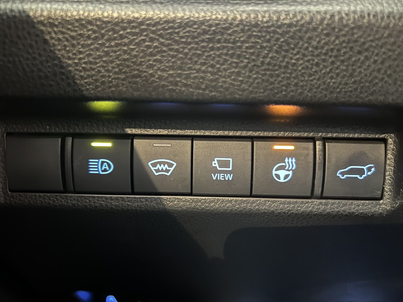 Billede af Toyota RAV4 Plug-in 2,5 Plugin-hybrid H3 Style AWD 306HK 5d 6g Aut.