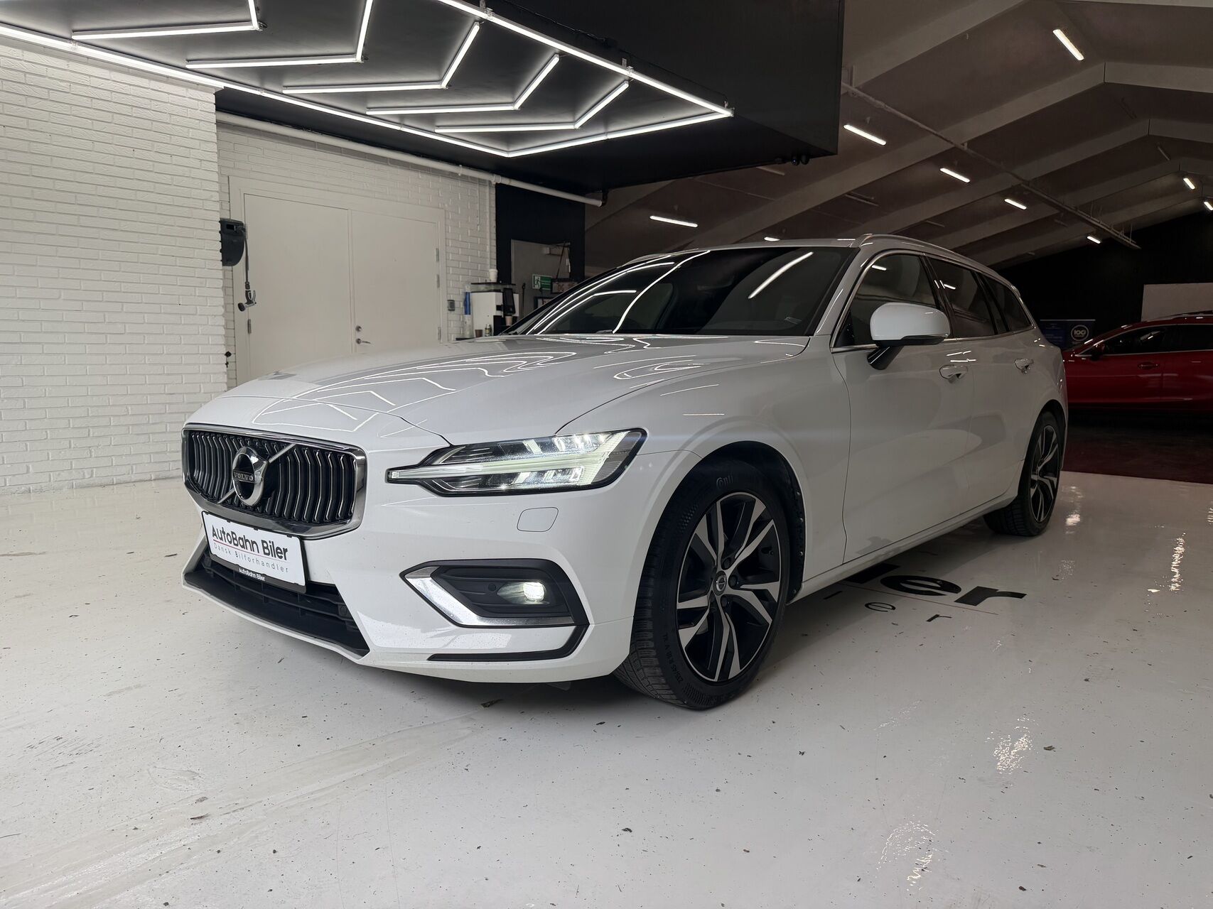 Billede af Volvo V60 2,0 D4 Inscription 190HK Stc 8g Aut.