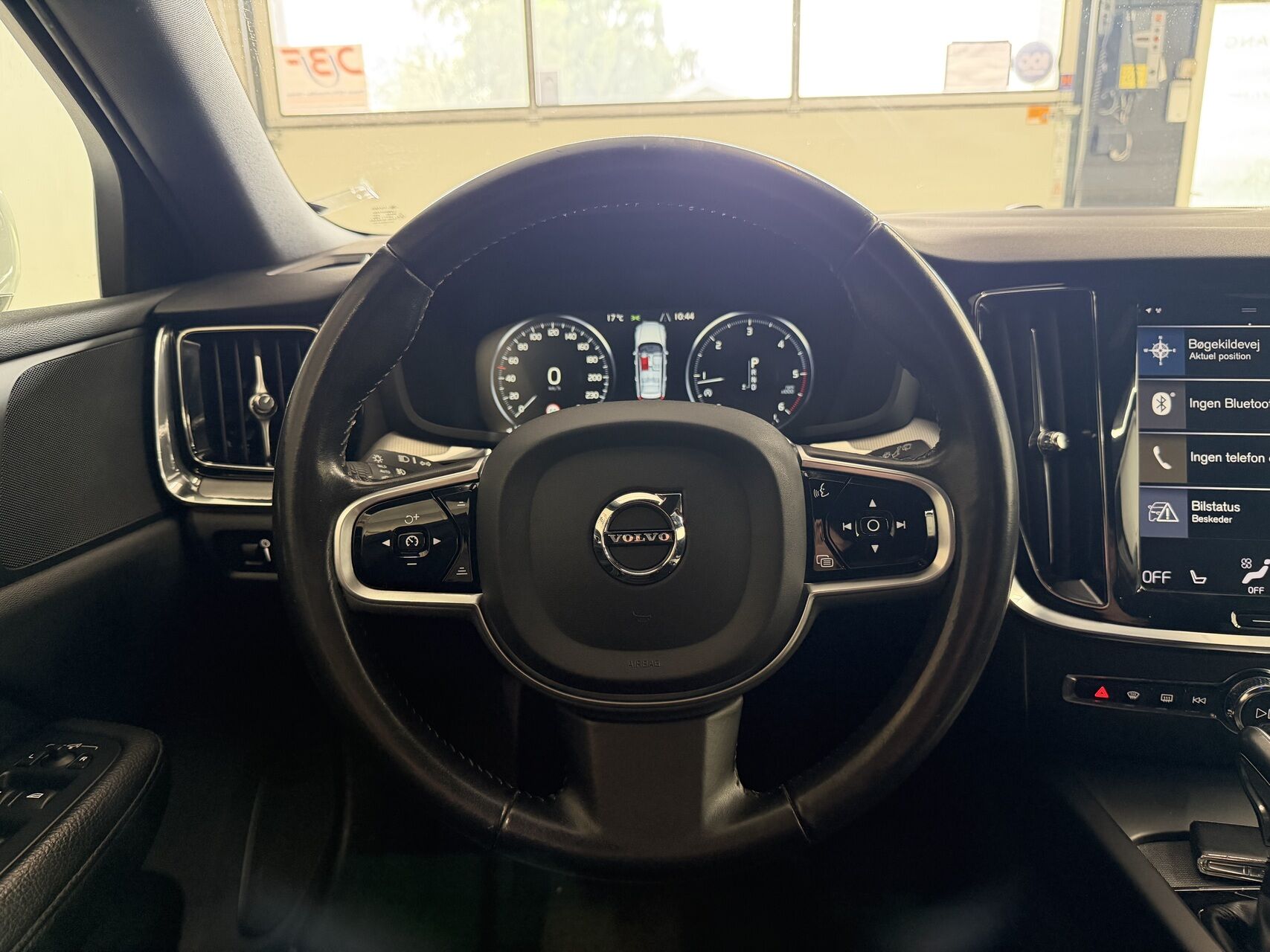 Billede af Volvo V60 2,0 D4 Inscription 190HK Stc 8g Aut.