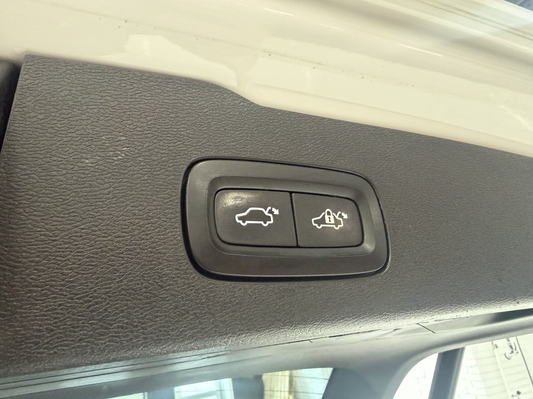 Billede af Volvo V60 2,0 D4 Inscription 190HK Stc 8g Aut.