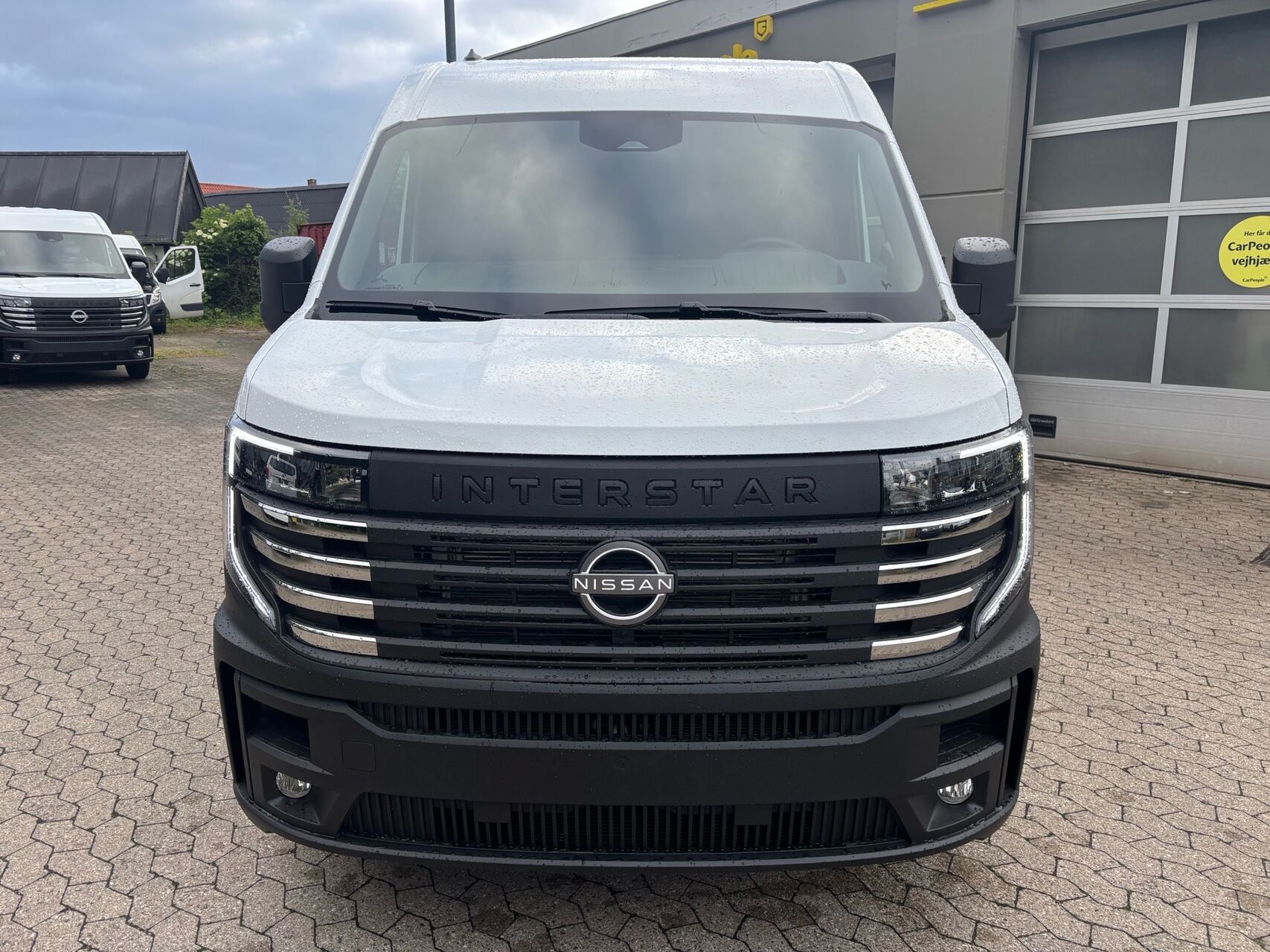 Billede af Nissan Interstar L3H2 2,0 DCi Tekna 170HK Van 9g Aut.