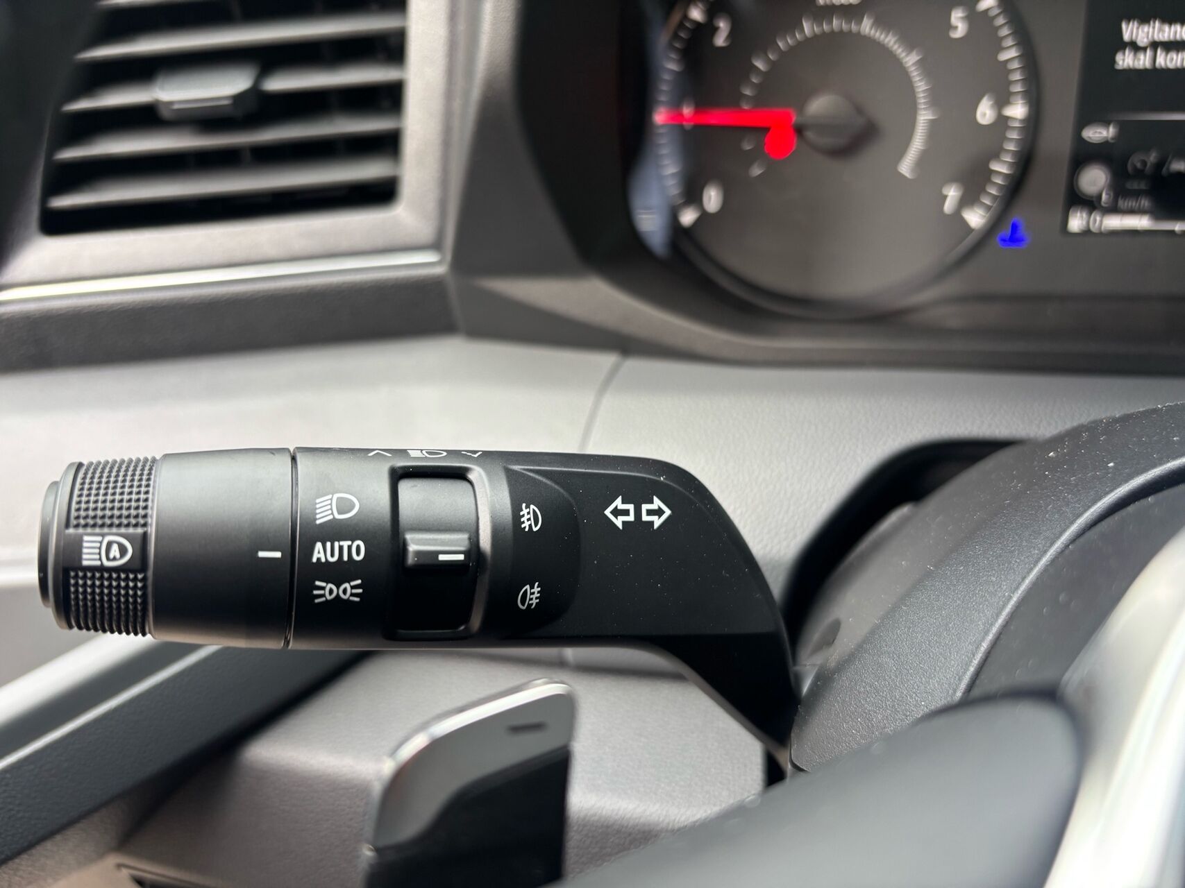 Billede af Nissan Interstar L3H2 2,0 DCi Tekna 170HK Van 9g Aut.
