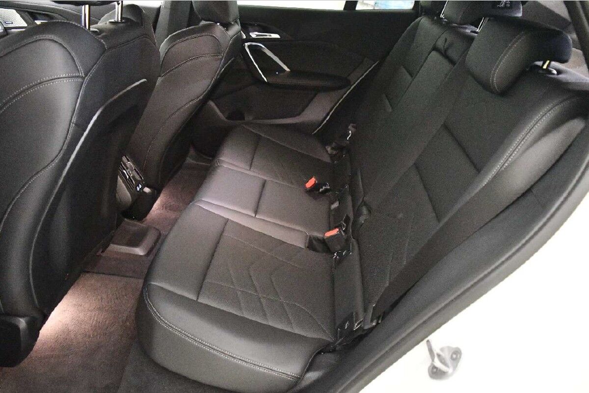 Billede af BMW iX2 eDrive20 Fully Charged 204HK 5d Aut.