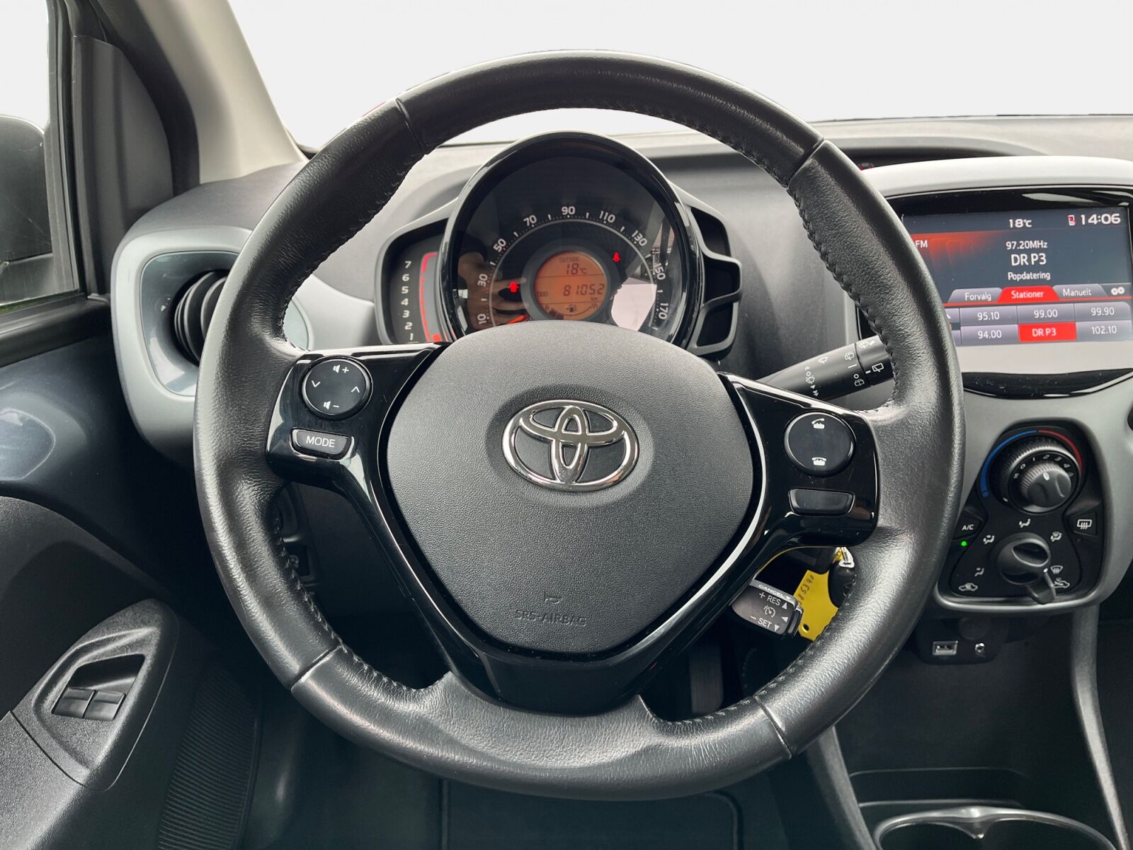 Billede af Toyota Aygo 1,0 VVT-I X-plore DAB+ 72HK 5d