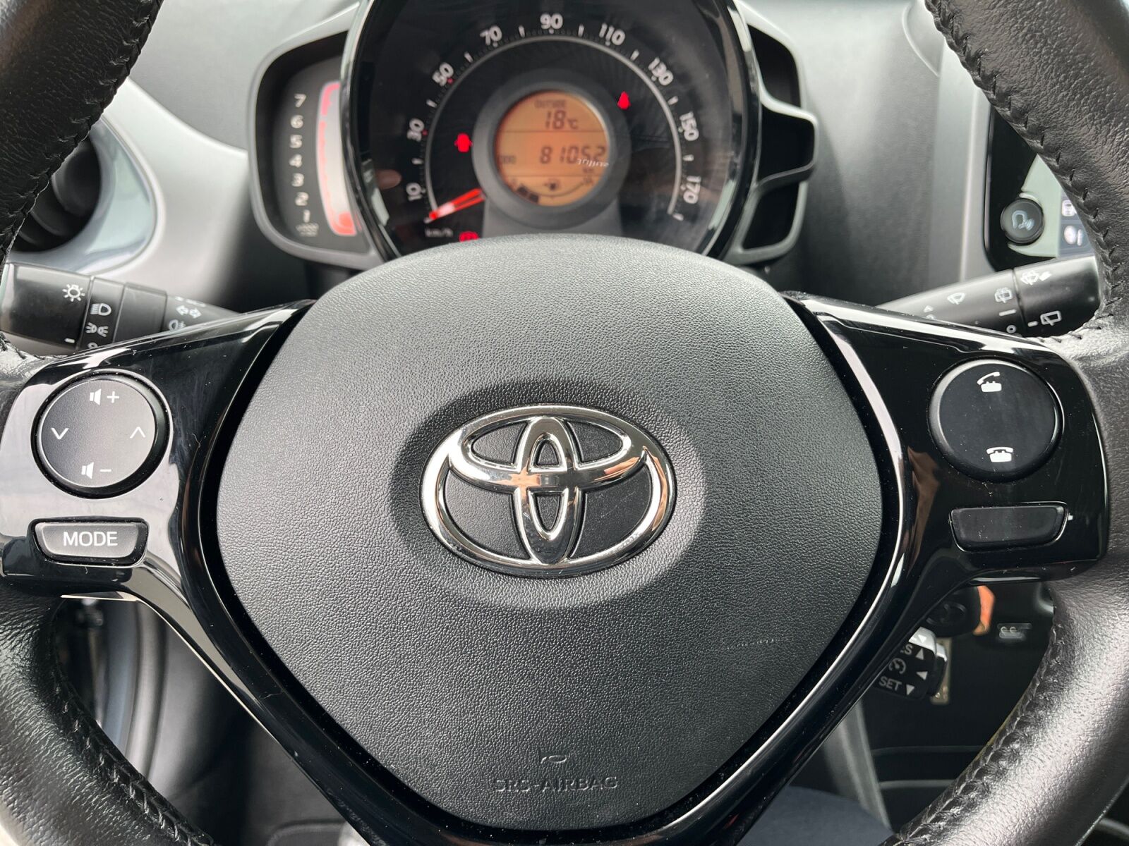Billede af Toyota Aygo 1,0 VVT-I X-plore DAB+ 72HK 5d