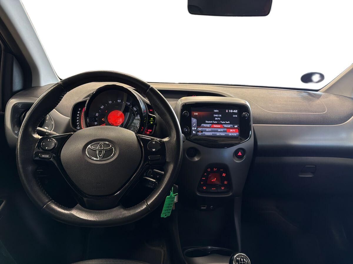 Billede af Toyota Aygo 1,0 VVT-I X-Press 72HK 5d