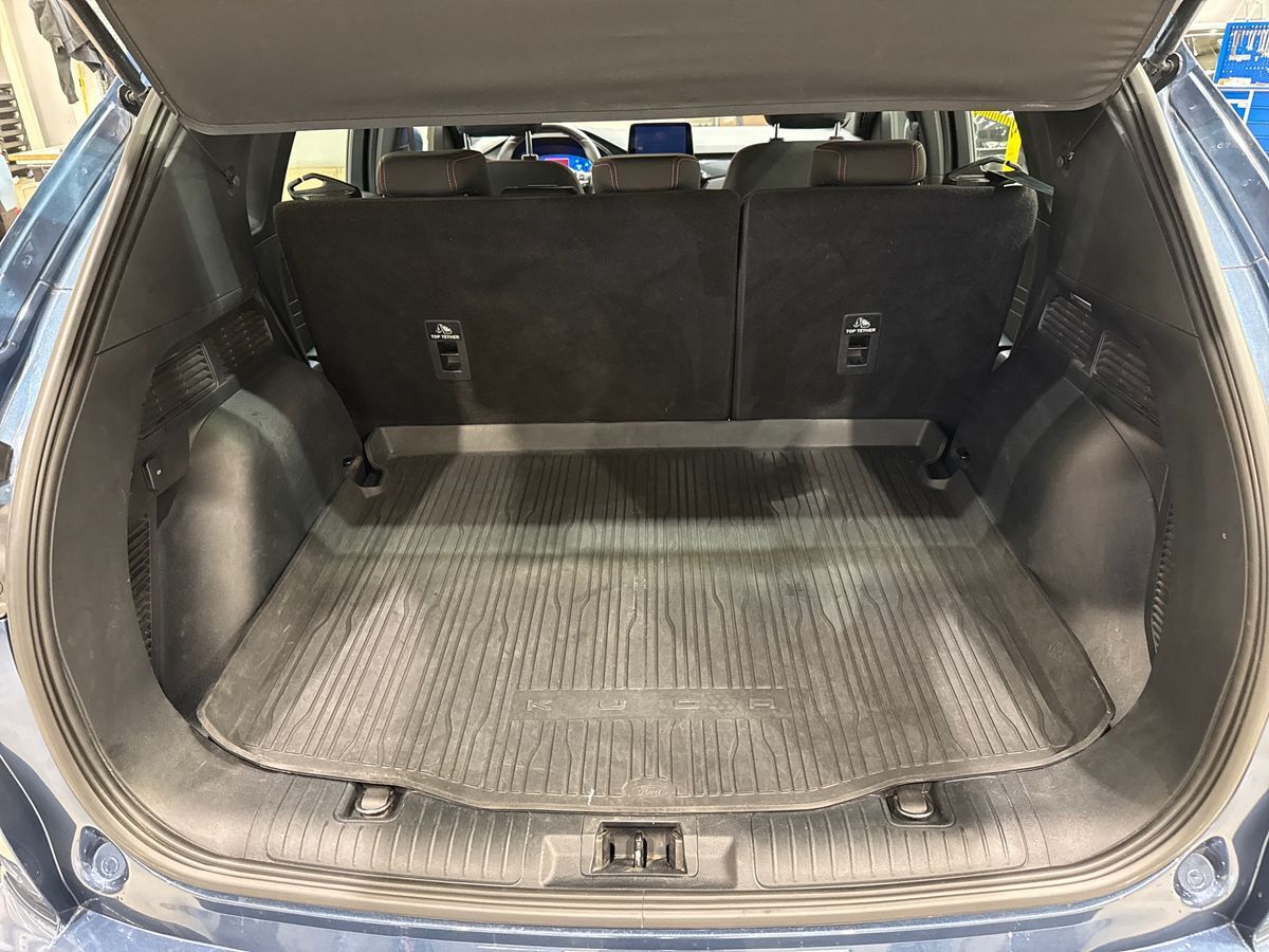 Billede af Ford Kuga 2,5 Plugin-hybrid ST-Line CVT 225HK 5d Trinl. Gear