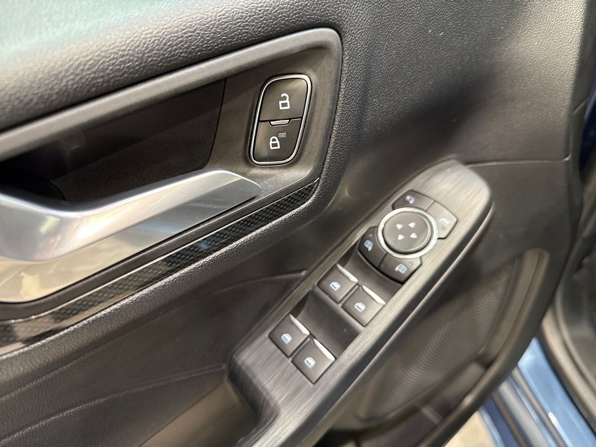 Billede af Ford Kuga 2,5 Plugin-hybrid ST-Line CVT 225HK 5d Trinl. Gear
