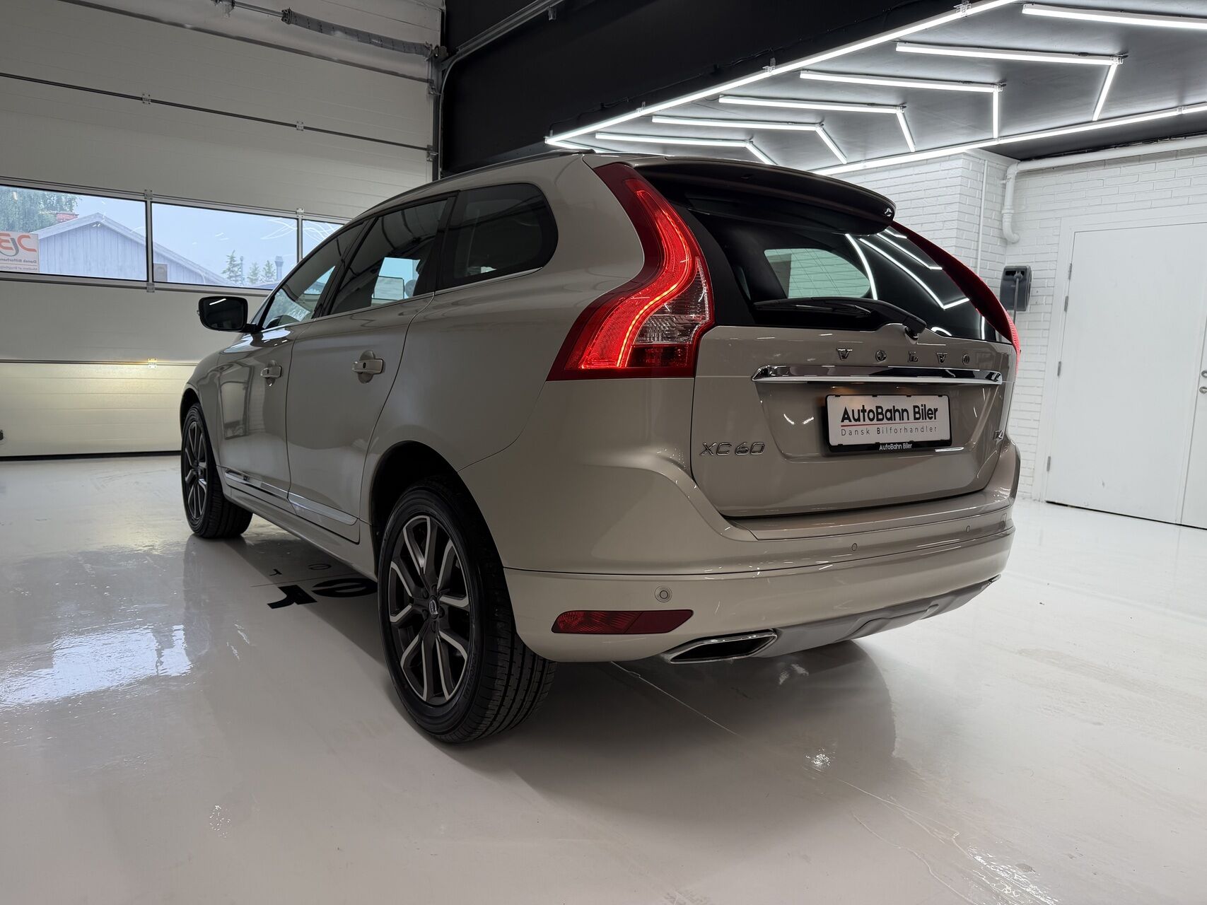 Billede af Volvo XC60 2,0 D4 Summum 190HK 5d 8g Aut.