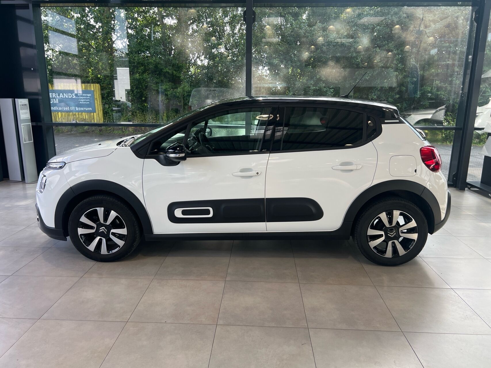 Billede af Citroën C3 1,2 PureTech Shine 83HK 5d