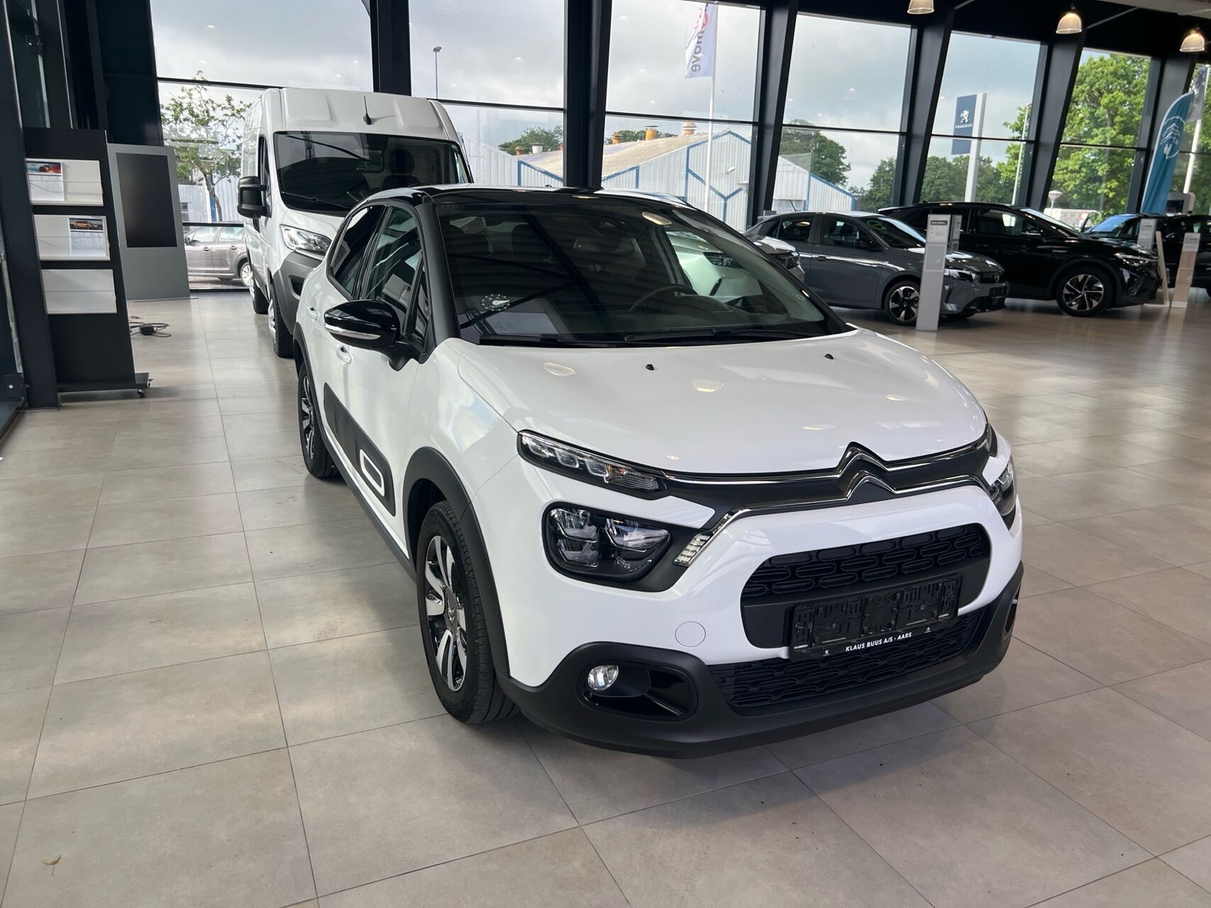 Billede af Citroën C3 1,2 PureTech Shine 83HK 5d