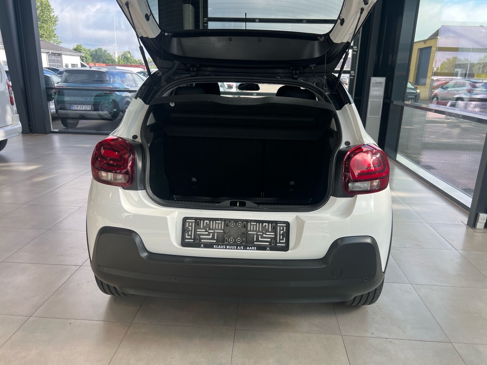 Billede af Citroën C3 1,2 PureTech Shine 83HK 5d
