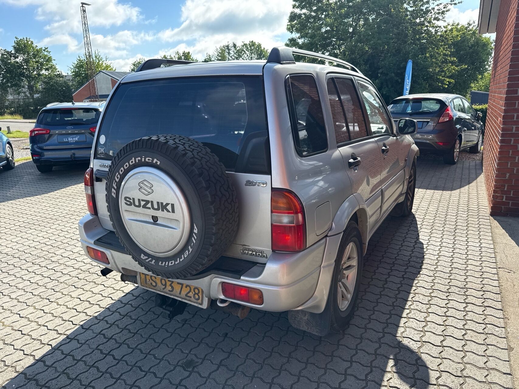 Billede af Suzuki Grand Vitara 2,0 TD Active 4x4 109HK Van