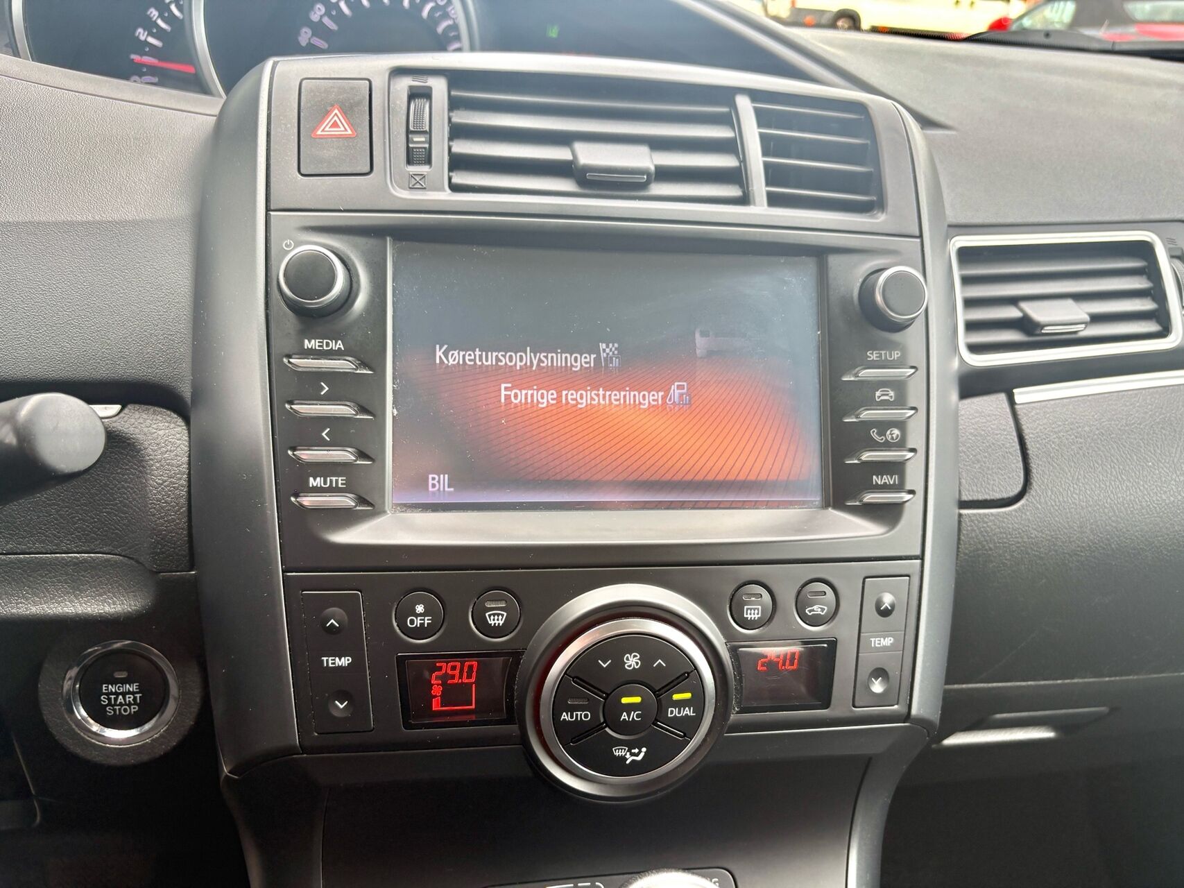 Billede af Toyota Verso 7 pers. 1,8 VVT-I T2 Premium Multidrive S 147HK 6g Aut.