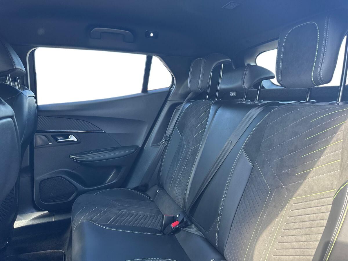 Billede af Peugeot e-2008 EL GT 156HK 5d Aut.