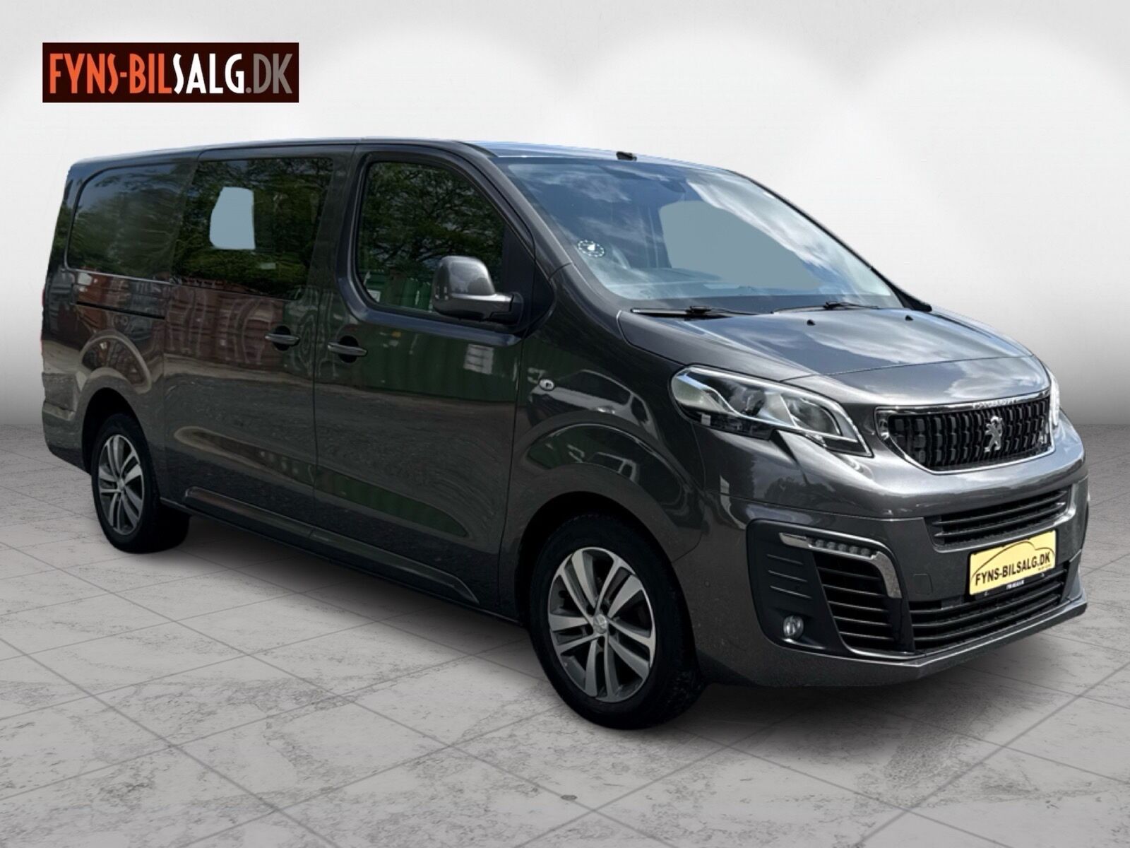Billede af Peugeot Expert L3 2,0 BlueHDi Ultimate EAT8 177HK Van 8g Aut.