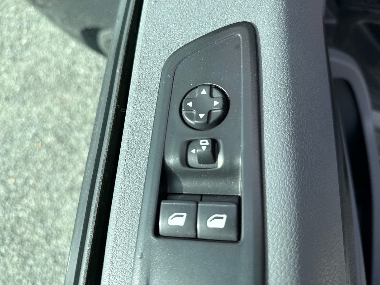 Billede af Peugeot Expert L3 2,0 BlueHDi Ultimate EAT8 177HK Van 8g Aut.
