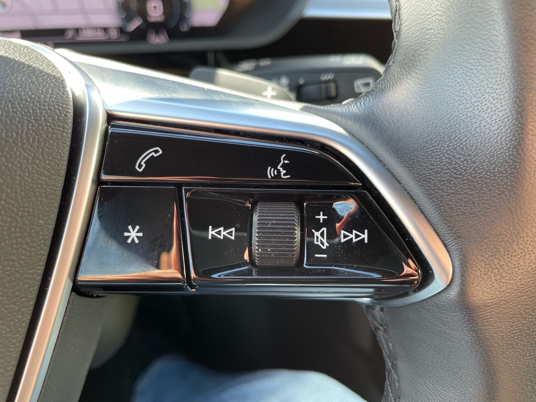 Billede af Audi E-tron 55 Advanced Quattro 408HK 5d Aut.