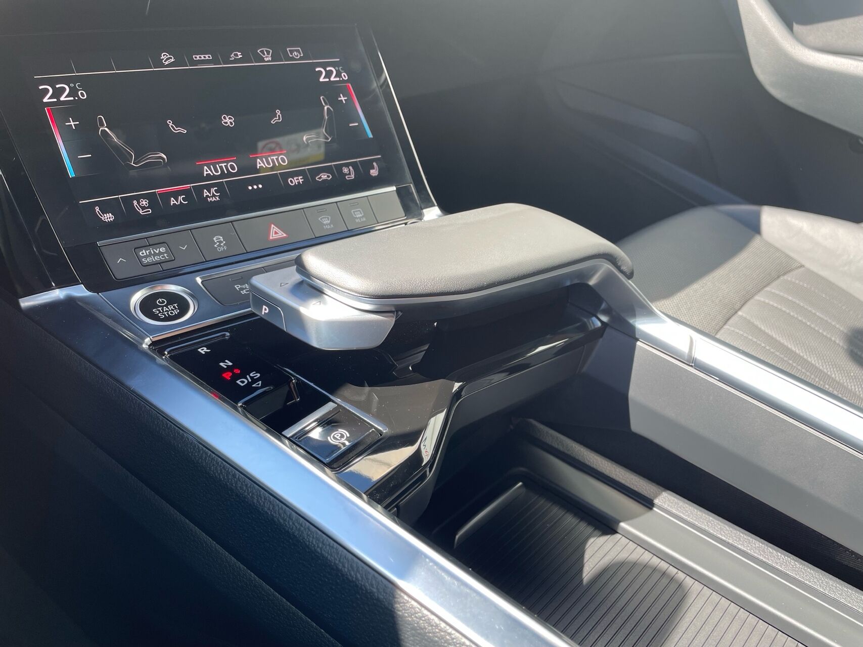 Billede af Audi E-tron 55 Advanced Quattro 408HK 5d Aut.