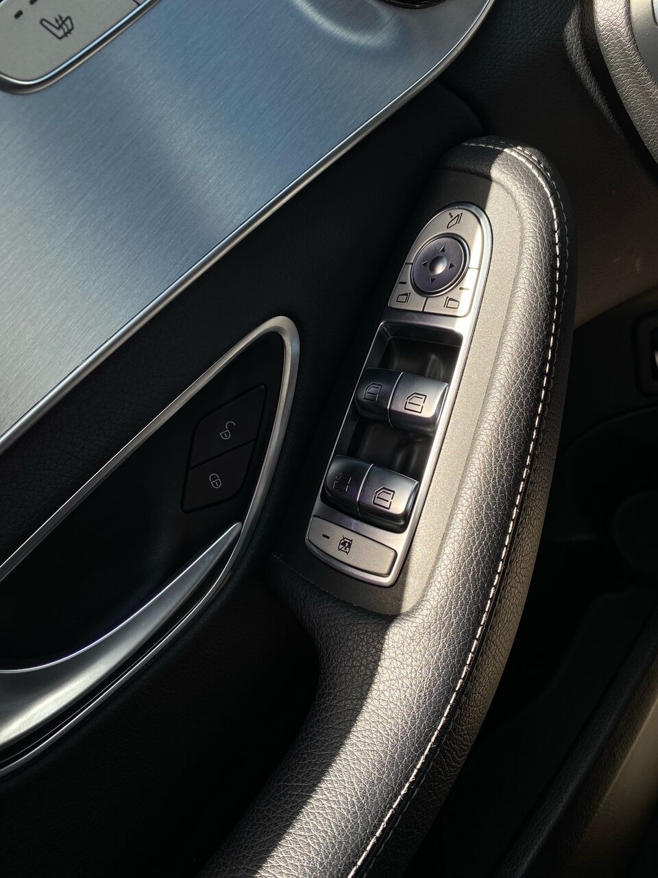 Billede af Mercedes-Benz C300 de 2,0 CDI  Plugin-hybrid 9G-Tronic 306HK Aut.